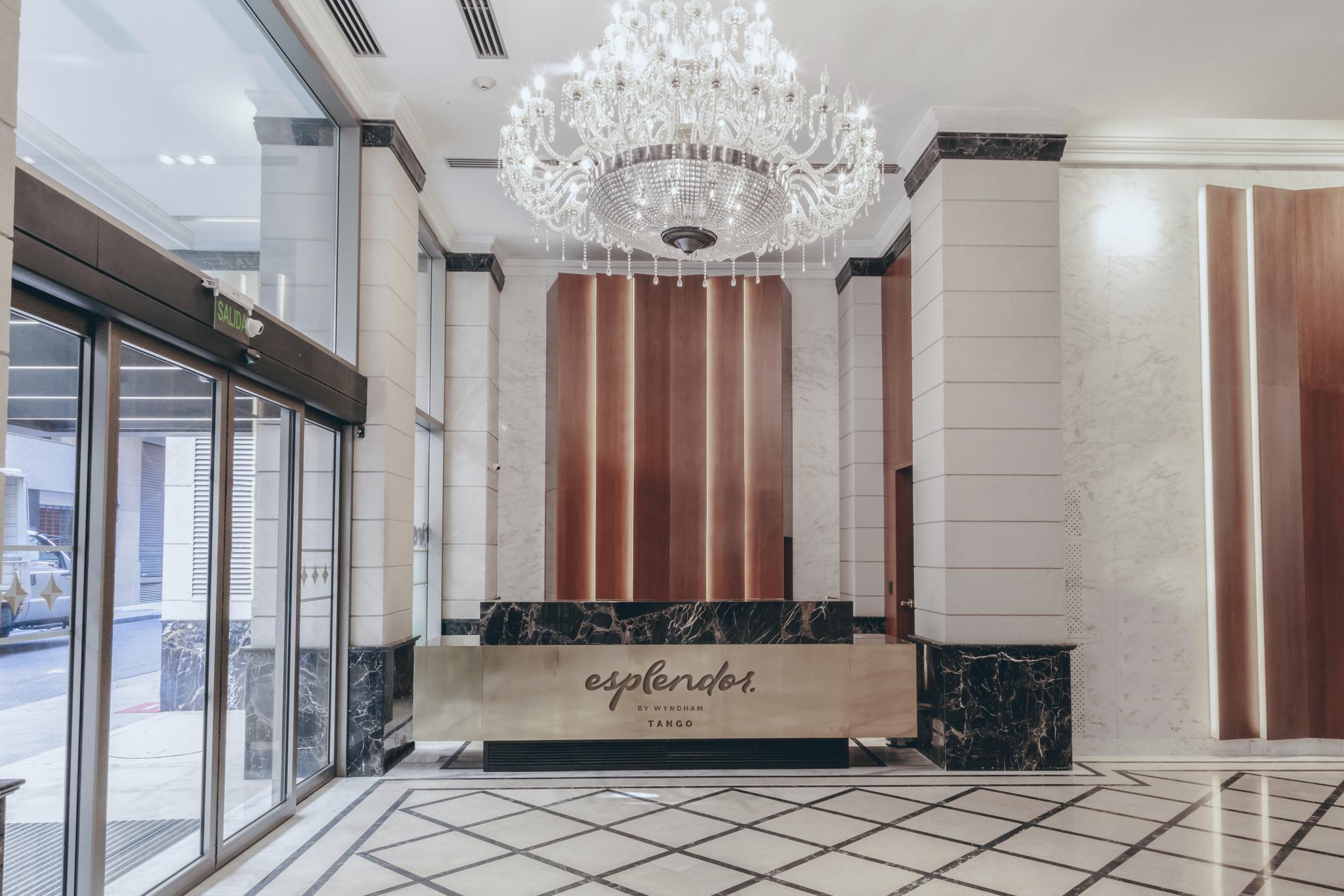 Отель Esplendor By Wyndham Buenos Aires Tango Экстерьер фото